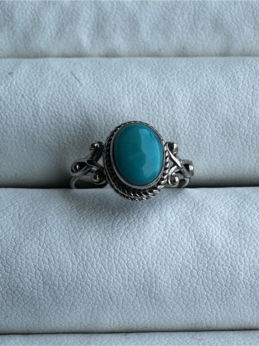Dainty Sterling Silver Turquoise Cabochon Oval Ring - Blue